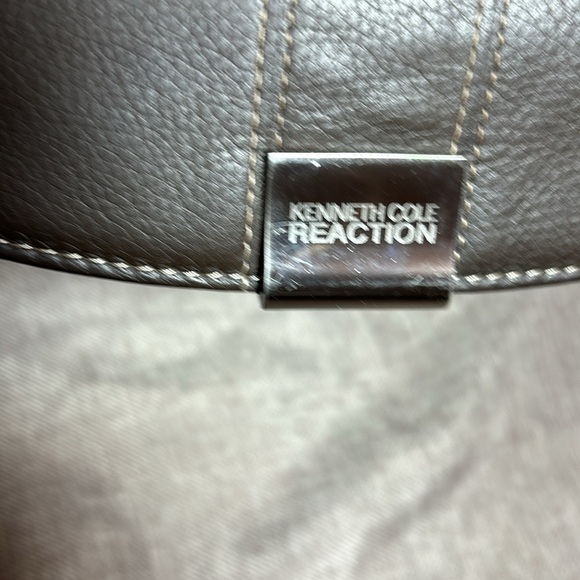 Kenneth Cole Brown Leather Long Snap front Wallet - Picture 6 of 11